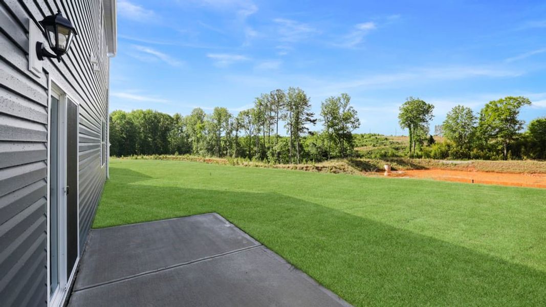 Exterior details and patio area of a home in Baxter Village, Boiling Springs (Image 21).