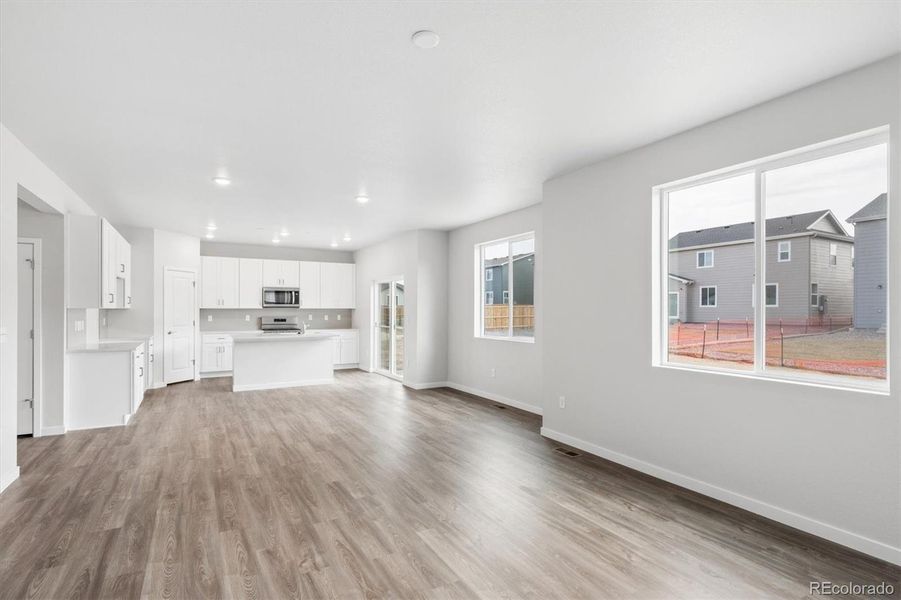 Spacious, unfurnished interior of a new home in Farmlore, Brighton (Image 24).