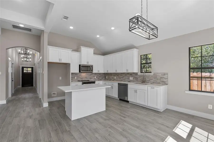 Furnished interior view inside a new home in , Granbury (Image 5).