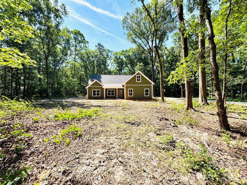 Image 6 of a home in .