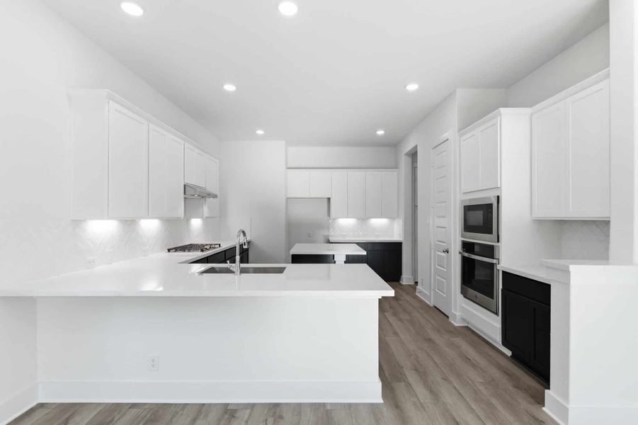 Furnished interior view inside a new home in Buffalo Crossing, Cibolo (Image 5). Furnished interior view inside a new home in Buffalo Crossing, Cibolo (Image 5).