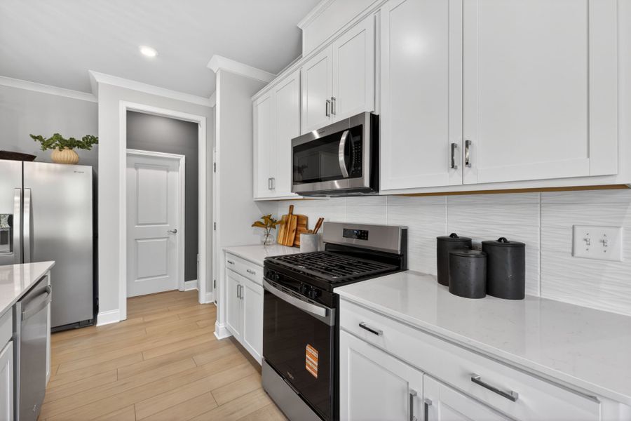 Representative furnished interior of a home built from the Cooper by Pulte Homes in Ansley Towns, Cumming (Image 17).