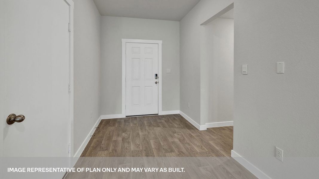 Spacious, unfurnished interior of a new home in Hartland Ranch, Lockhart (Image 13).