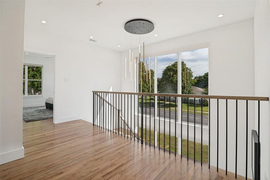 2nd floor landing