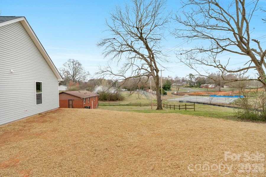 Exterior details and patio area of a home in , Monroe (Image 28).