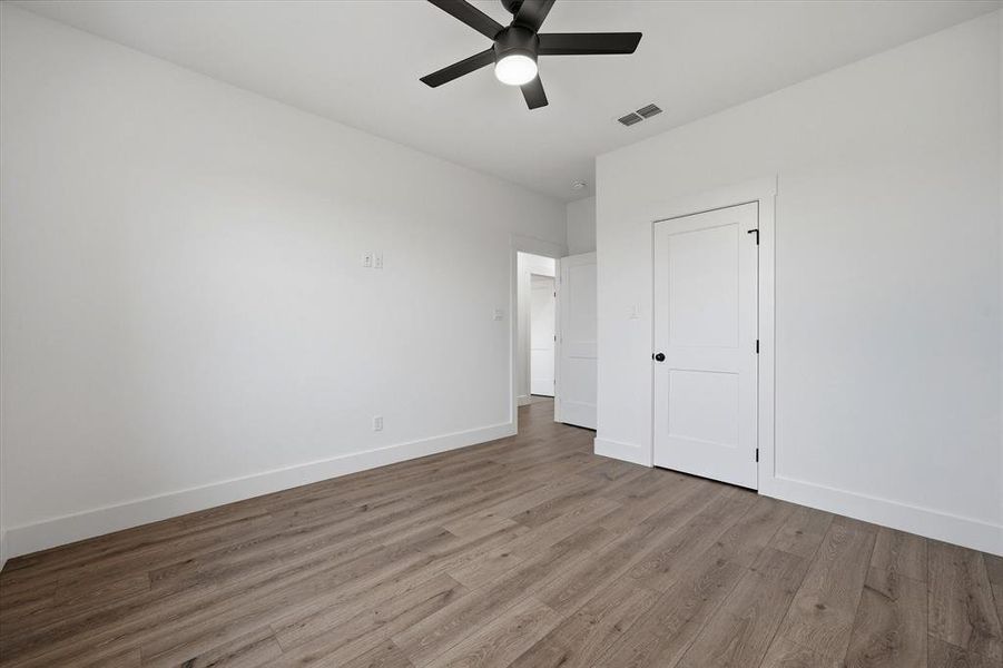 Spacious, unfurnished interior of a new home in , Wills Point (Image 20).