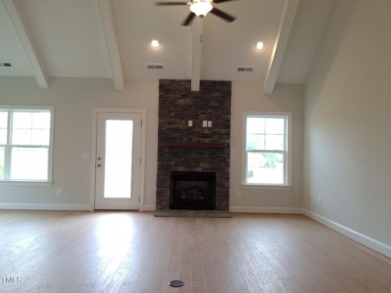 1000001376 1000001376