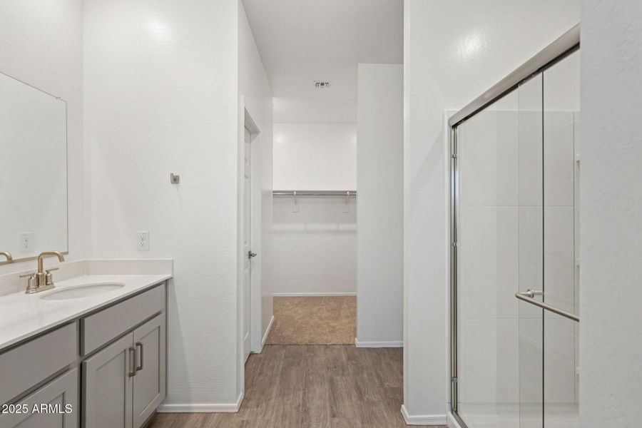 37-web-or-mls-W Bowker St-S1111-037