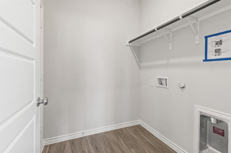 Spacious, unfurnished interior of a new home in Retreat at Fossil Creek, Fort Worth (Image 12). Spacious, unfurnished interior of a new home in Retreat at Fossil Creek, Fort Worth (Image 12).