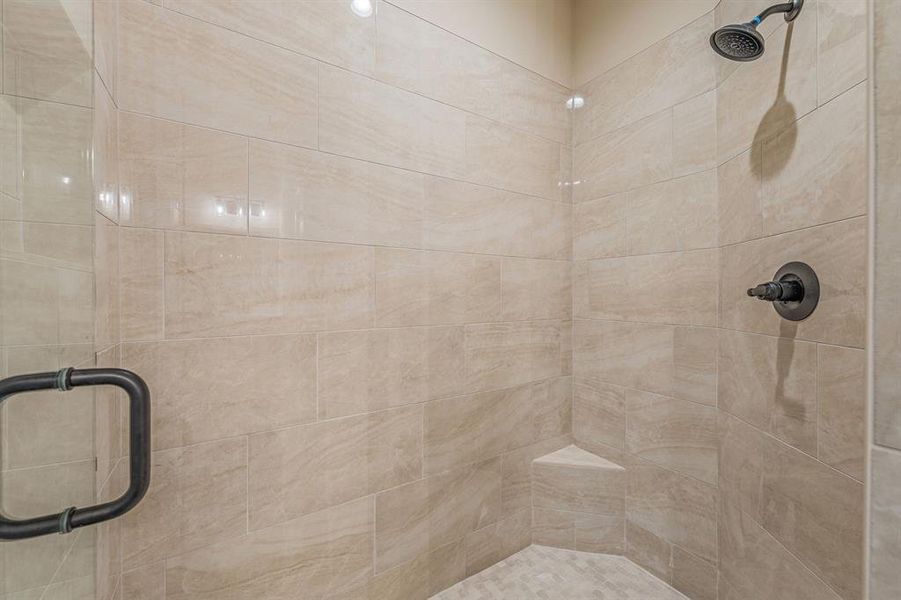 Close-up of interior finishes inside a home in , Glen Rose (Image 13). Close-up of interior finishes inside a home in , Glen Rose (Image 13).