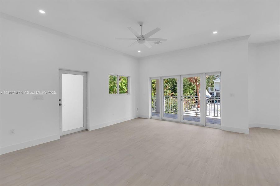 Spacious, unfurnished interior of a new home in , Key Largo (Image 23). Spacious, unfurnished interior of a new home in , Key Largo (Image 23).