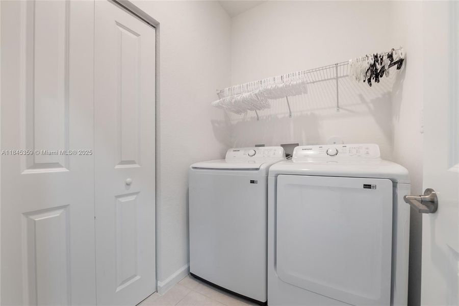 Furnished interior view inside a new home in , Miami (Image 13).