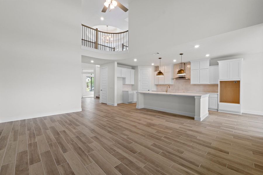 Spacious, unfurnished interior of a new home in Nolina, Georgetown (Image 19).