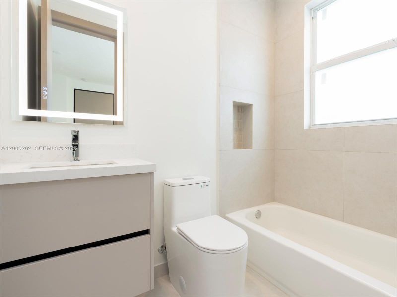 Furnished interior view inside a new home in , Fort Lauderdale (Image 14). Furnished interior view inside a new home in , Fort Lauderdale (Image 14).