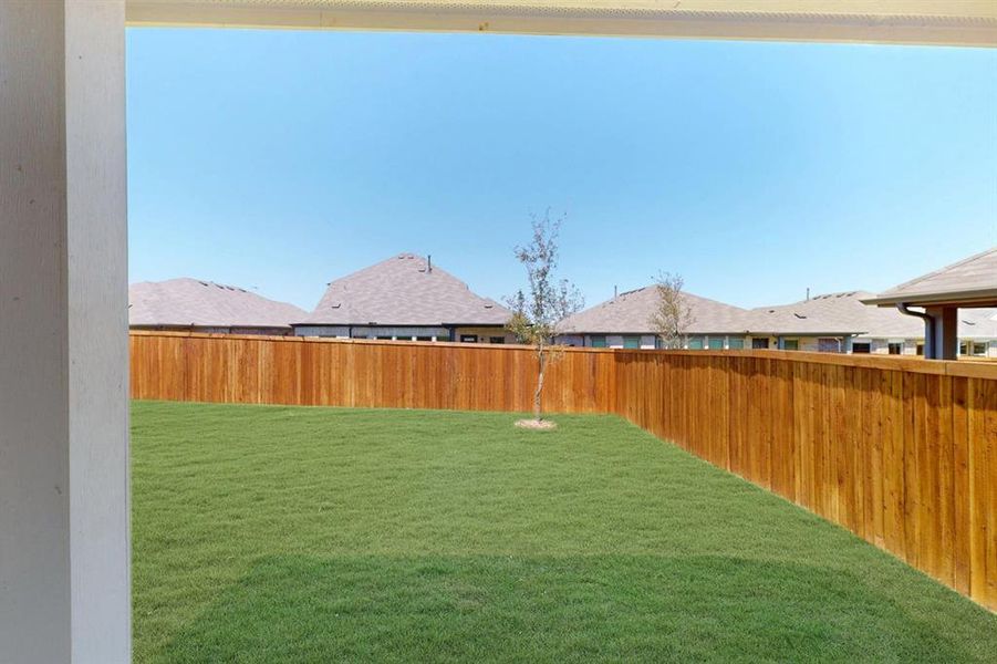 Spacious, unfurnished interior of a new home in Sanderos, Fort Worth (Image 37). Spacious, unfurnished interior of a new home in Sanderos, Fort Worth (Image 37).
