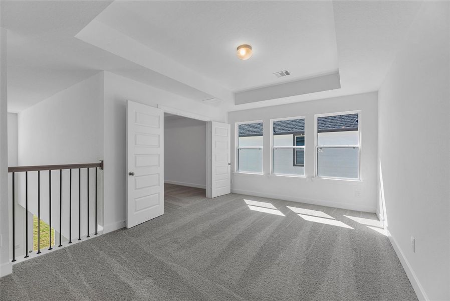 Representative image. Features, specifications, selections and colors may vary. Representative image. Features, specifications, selections and colors may vary.