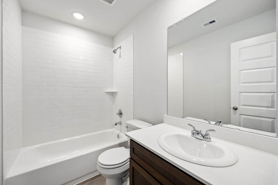 3020 La Rambla - Rembrandt - Secondary Bathroom 3020 La Rambla - Rembrandt - Secondary Bathroom