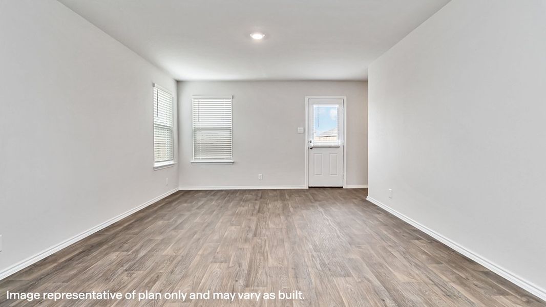 Representative unfurnished interior of a home built from the The Commerce by D.R. Horton in Riverstone at Westpointe, San Antonio (Image 17).