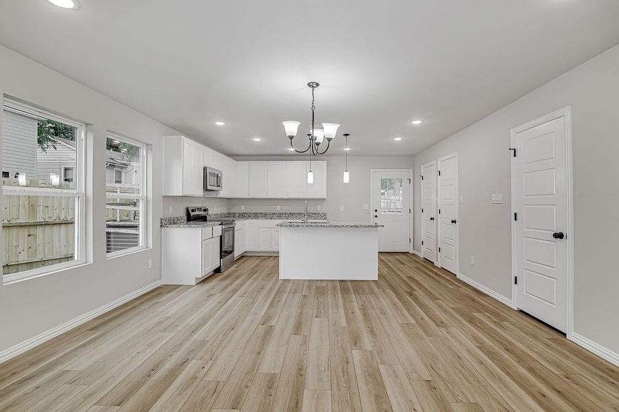 Image 29 of a home in .