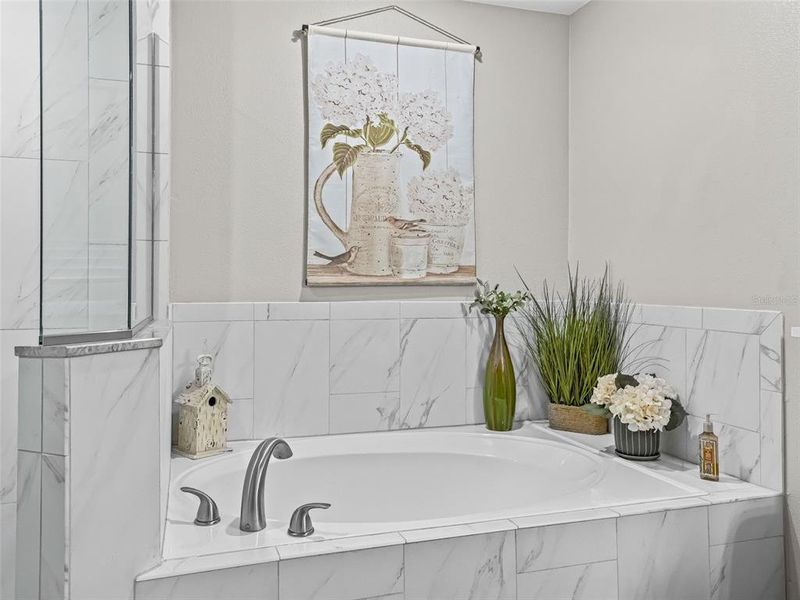 Furnished interior view inside a new home in , Bushnell (Image 25).