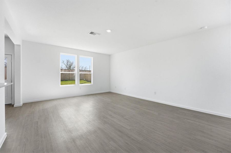 Spacious, unfurnished interior of a new home in Windcress, Cove (Image 9). Spacious, unfurnished interior of a new home in Windcress, Cove (Image 9).