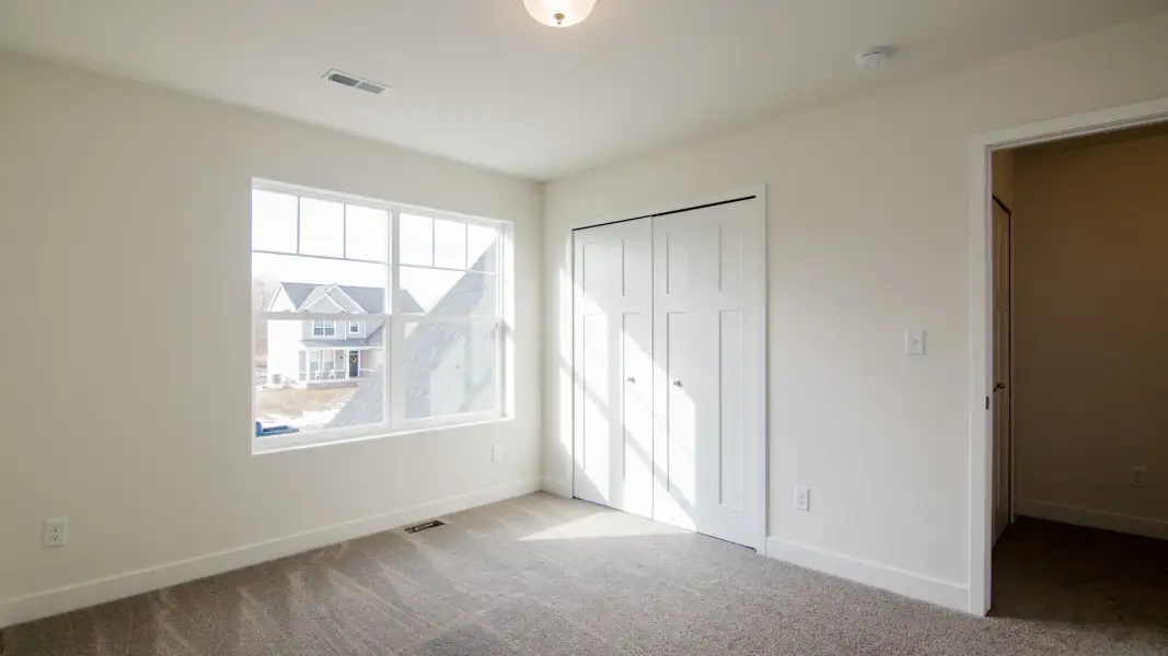 Representative unfurnished interior of a home built from the The Hartland by Norfolk Homes in Offsite Builds Southern Michigan, Ann Arbor (Image 70).