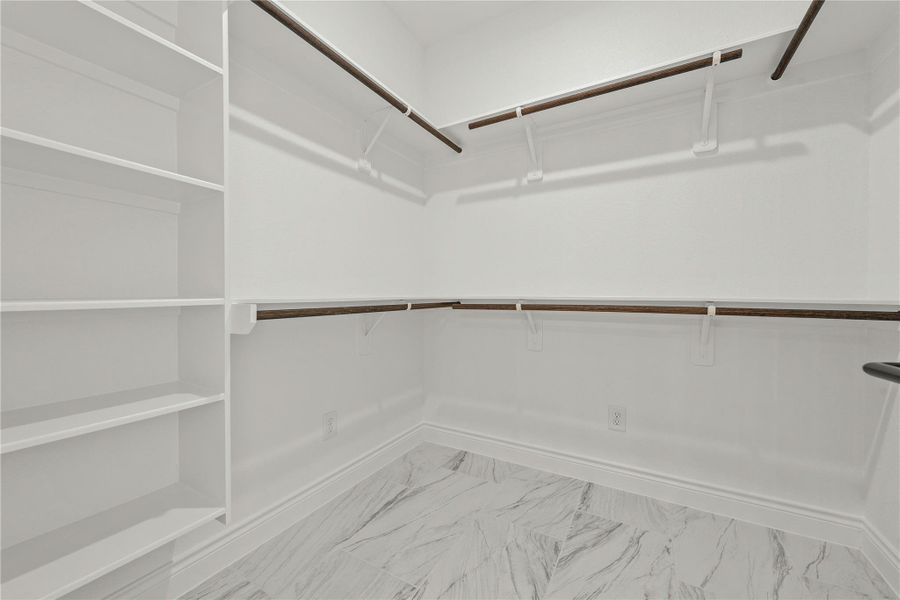 Spacious, unfurnished interior of a new home in , Waller (Image 14).