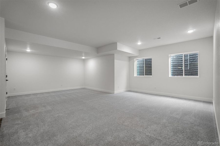 Spacious, unfurnished interior of a new home in Cloverleaf – Mountainview Collection, Monument (Image 26).