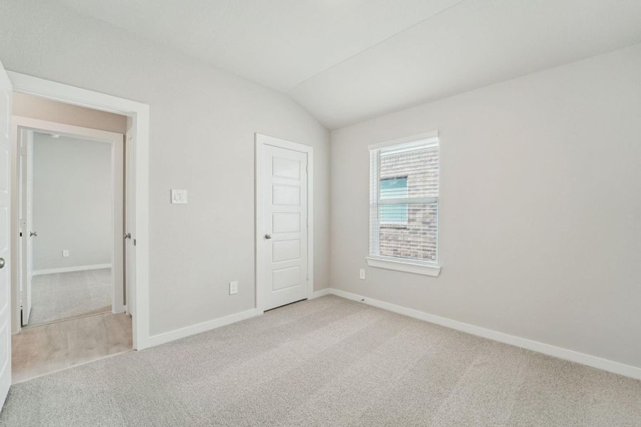 Spacious, unfurnished interior of a new home in Stewart's Ranch, Conroe (Image 32). Spacious, unfurnished interior of a new home in Stewart's Ranch, Conroe (Image 32).