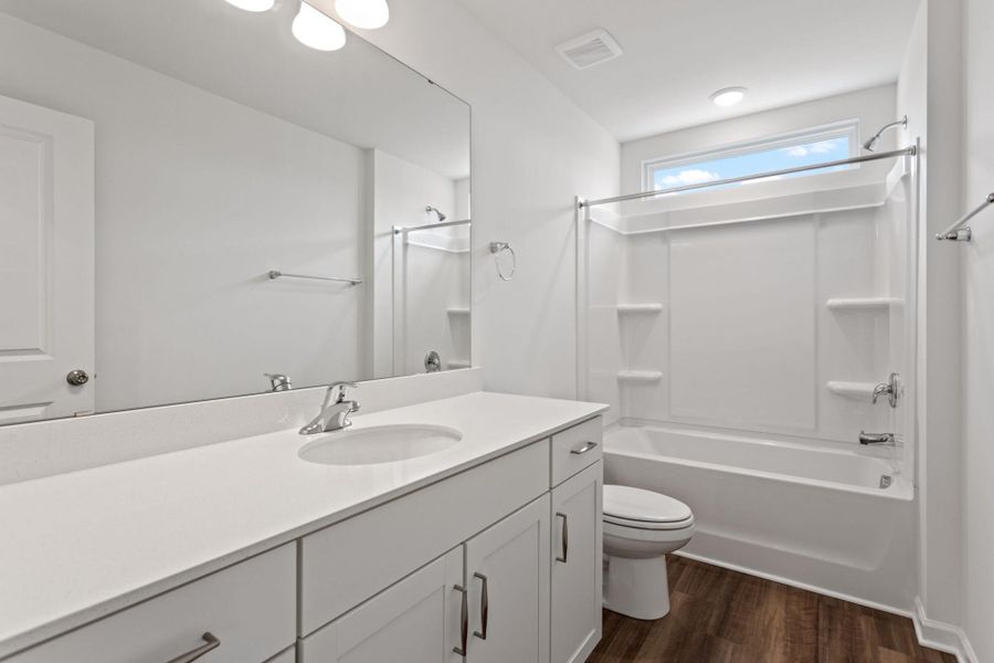 Furnished interior view inside a new home in Bellevue, Greenville (Image 14).