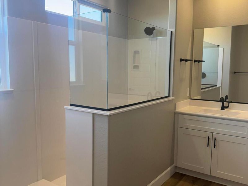 Furnished interior view inside a new home in Morningstar, Prescott Valley (Image 4).