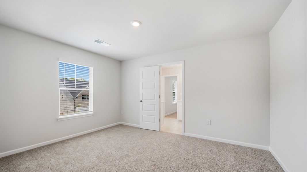 Spacious, unfurnished interior of a new home in Evergreen Crossing, Locust Grove (Image 28). Spacious, unfurnished interior of a new home in Evergreen Crossing, Locust Grove (Image 28).
