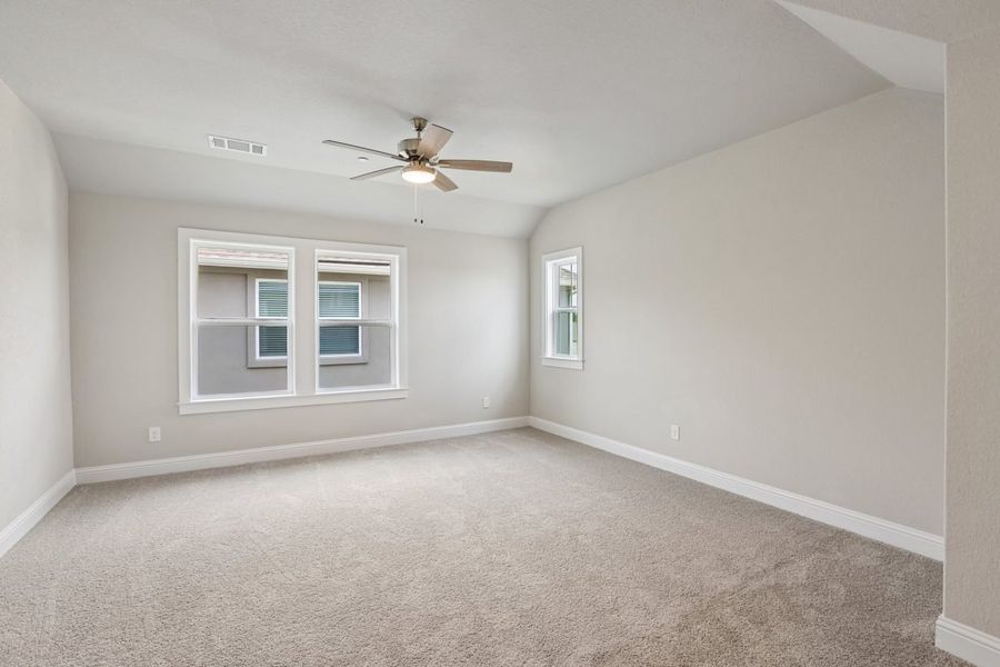 Spacious, unfurnished interior of a new home in Clear Creek, Round Rock (Image 20). Spacious, unfurnished interior of a new home in Clear Creek, Round Rock (Image 20).
