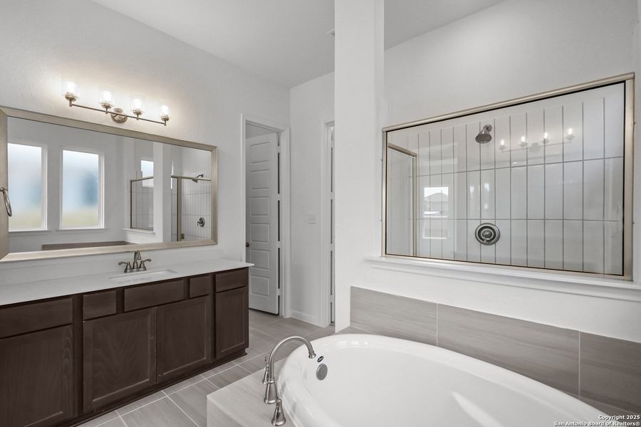 Furnished interior view inside a new home in Stillwater Ranch 60', San Antonio (Image 11).