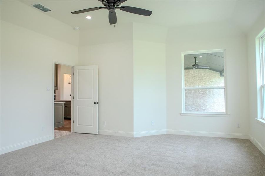 Spacious, unfurnished interior of a new home in , Poolville (Image 26).
