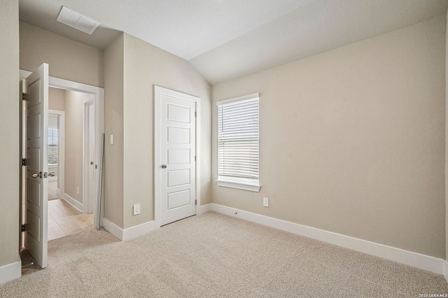 Spacious, unfurnished interior of a new home in Stetson Ridge, Marion (Image 18).