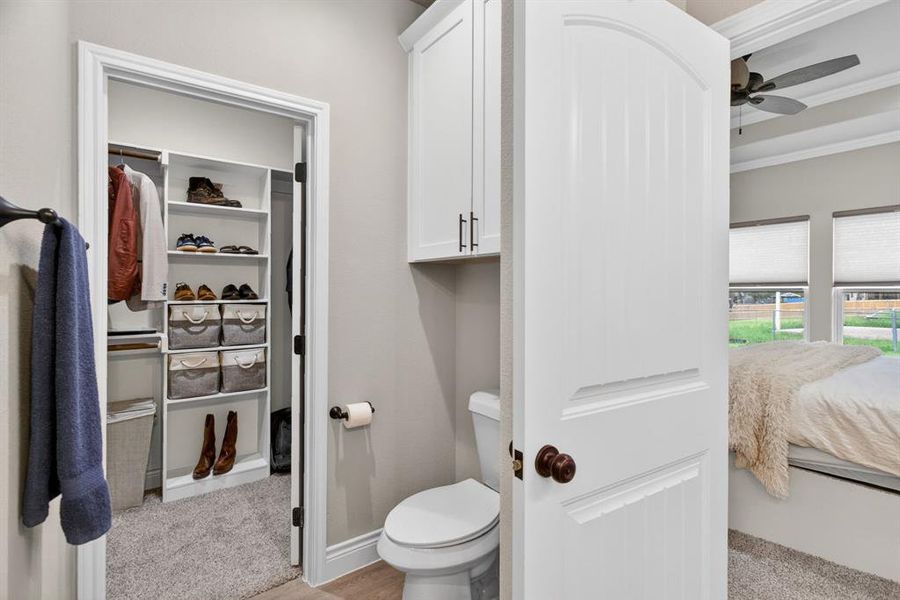 Furnished interior view inside a new home in , Granbury (Image 18).