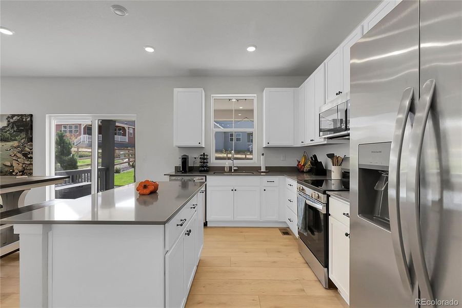 Furnished interior view inside a new home in Independence: The Pioneer Collection, Elizabeth (Image 17).