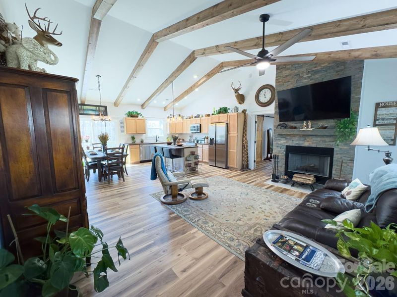 Community amenities in , Troy (Image 35).