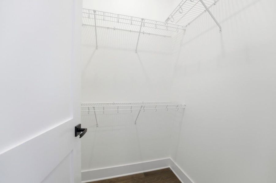 Spacious, unfurnished interior of a new home in , Roswell (Image 23).