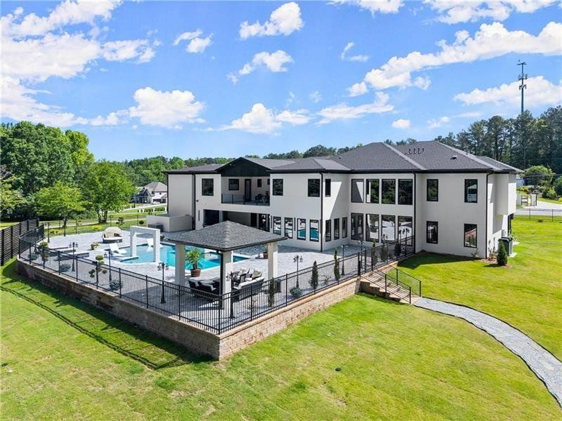 Exterior details and patio area of a home in , Lawrenceville (Image 59).