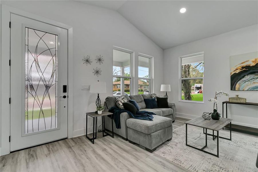 Furnished interior view inside a new home in , Plant City (Image 6).
