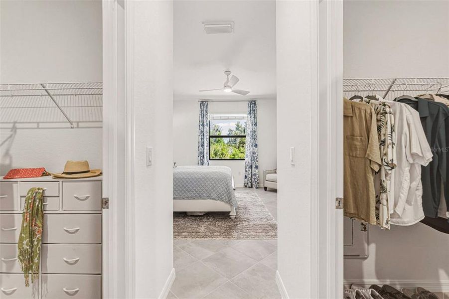 Furnished interior view inside a new home in , Venice (Image 27).