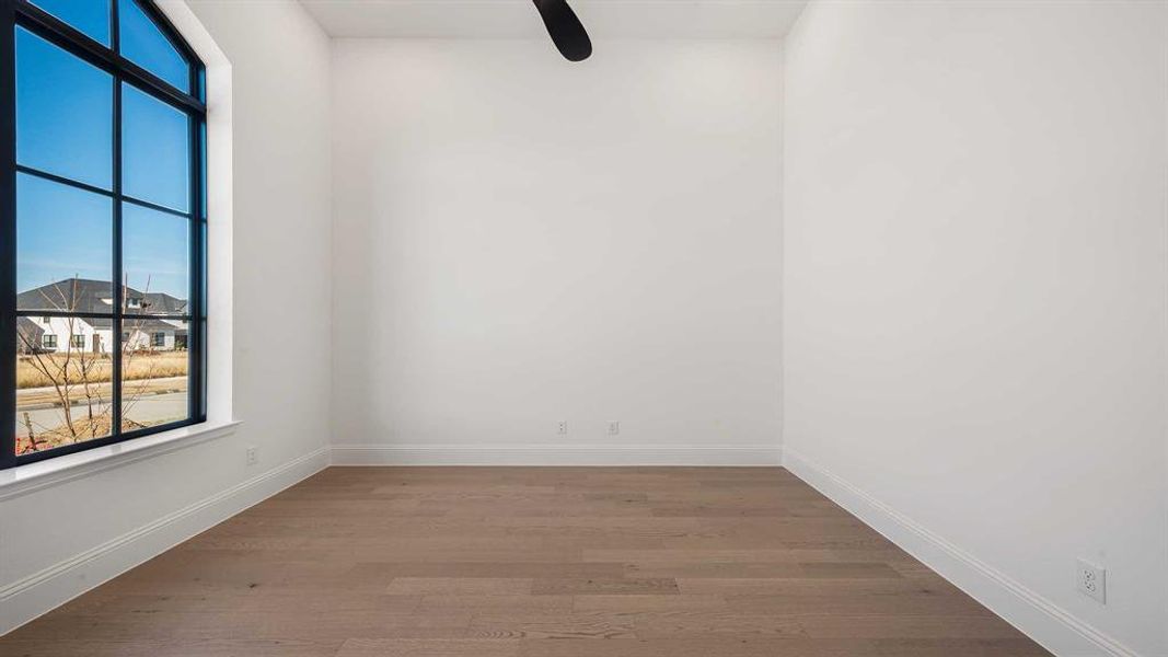 Spacious, unfurnished interior of a new home in Fields 50', Frisco (Image 17).