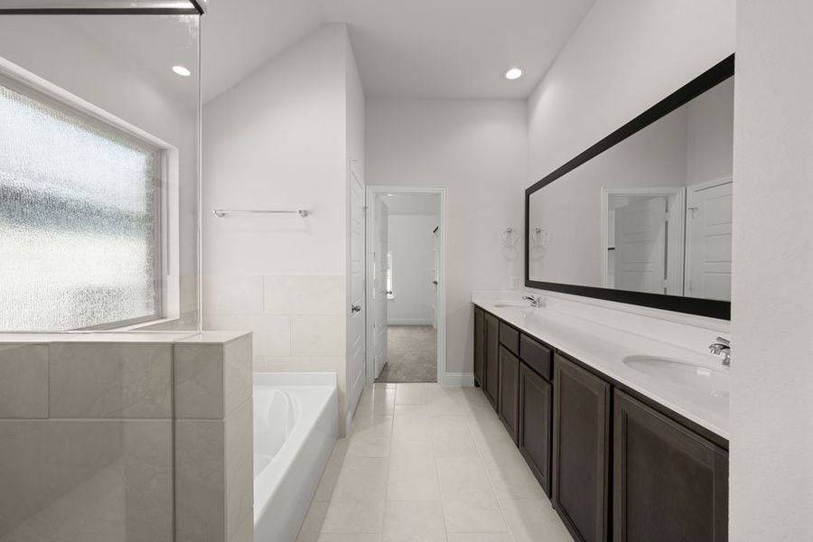 Front exterior of a new home in Still Water Lake, Godley, TX, highlighting curb appeal (Image 20). Front exterior of a new home in Still Water Lake, Godley, TX, highlighting curb appeal (Image 20).