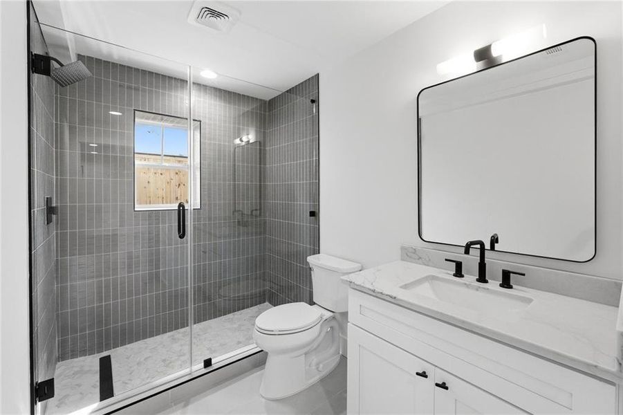 Furnished interior view inside a new home in , Atlanta (Image 40).