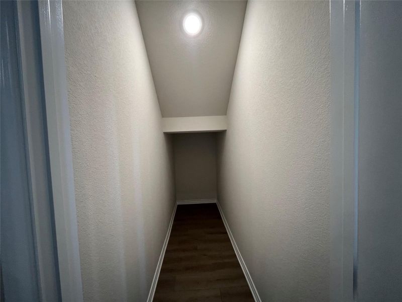 Spacious, unfurnished interior of a new home in Lariat, Liberty Hill (Image 23).