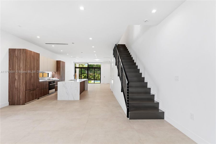 Image 60 of a home in .