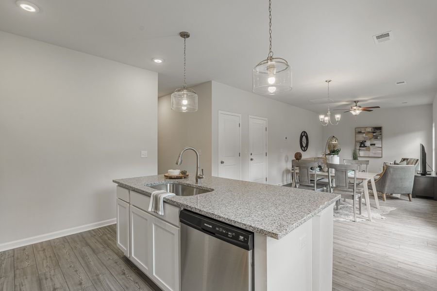 Representative furnished interior of a home built from the Adger by Hurricane Builders in Amber Hill, West Columbia (Image 9).