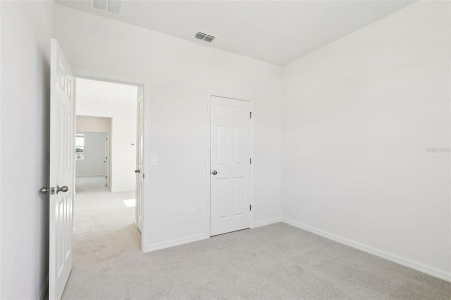 Spacious, unfurnished interior of a new home in The Meadow at Crossprairie Bungalows, St. Cloud (Image 26).